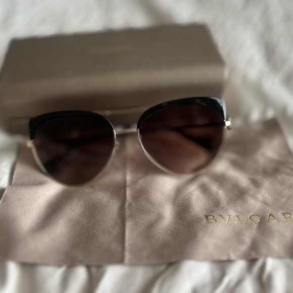 BVLGARI Sunglasses - Picture 14 of 14